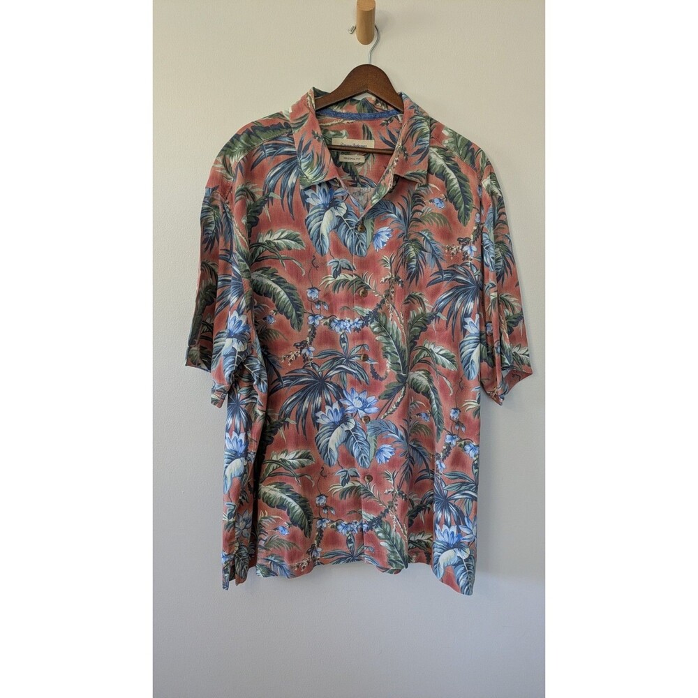 Classic Men's Coral Tropical Hawaiian Shirt